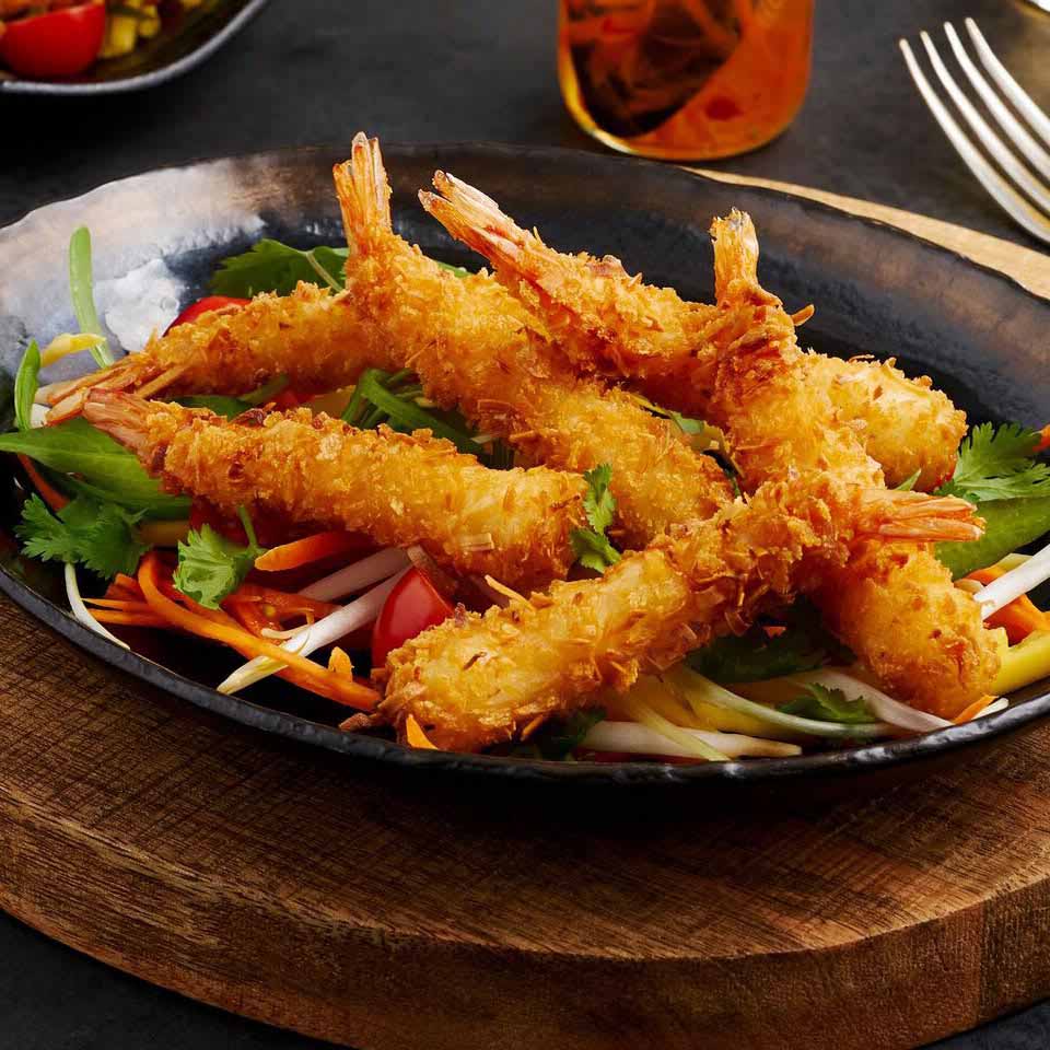 I&J® Coconut Crumbed Prawns, Prepared